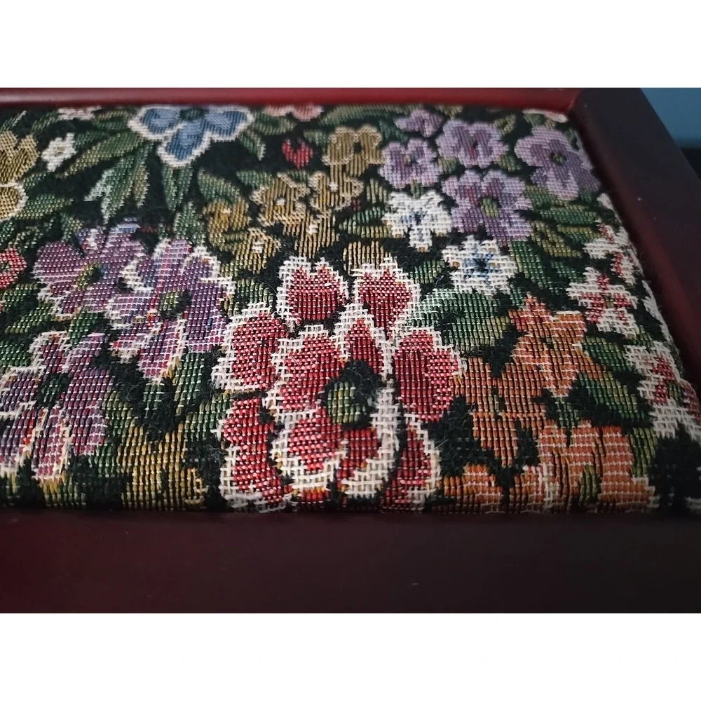 Vintage Floral‎ Tapestry Top Wood Hinged Jewelry Box Pink Velvet Lining READ
